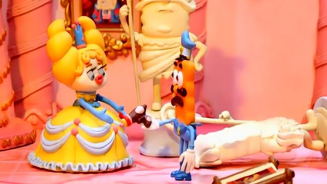 饼干警长女王看见这雕像碎了立马就昏过去了呢