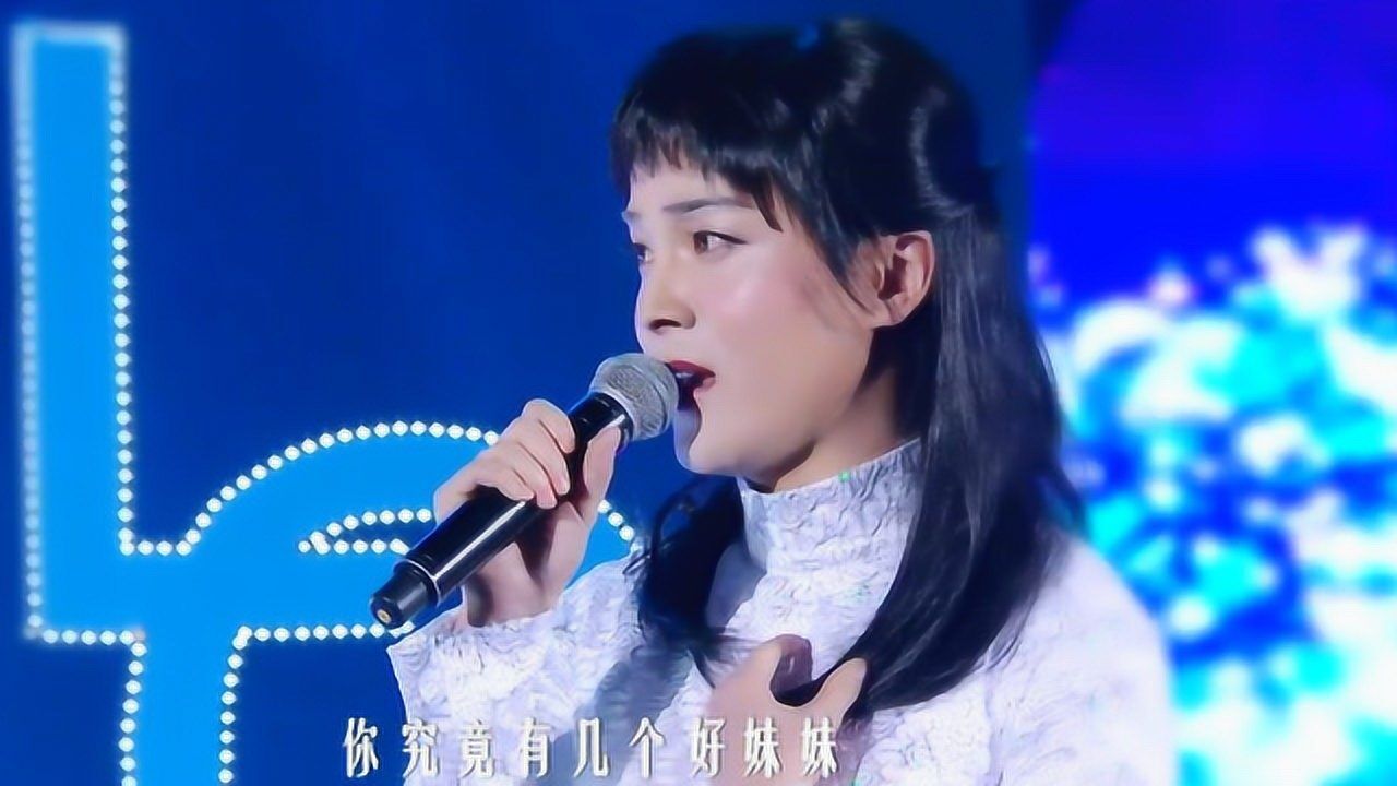 沈凌男扮女装模仿孟庭苇,原来男人也可以有那么柔美的瞬间!
