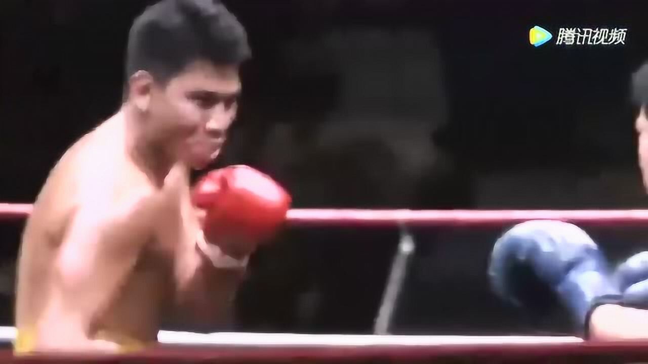 古惑仔：台上拳击比赛，陈浩南台下打拳_高清