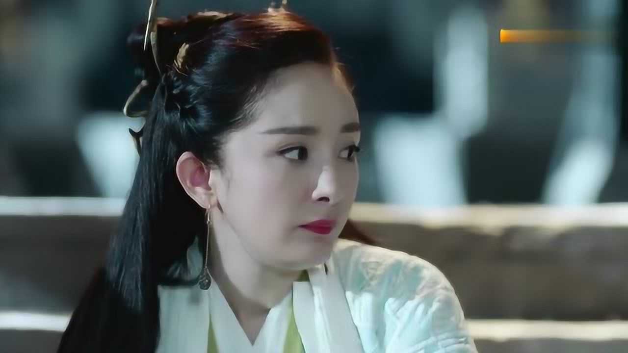 推推大腿捏捏下巴五福小两口日常聊天都在撒狗粮