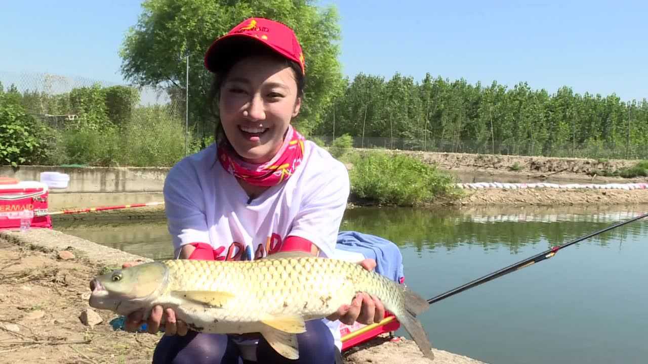 湖南卫视快乐垂钓主持人李若萱十年情综合测试