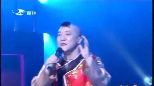 二人转演员蒋小东个性演唱《情人》,全身上下都是绝活!