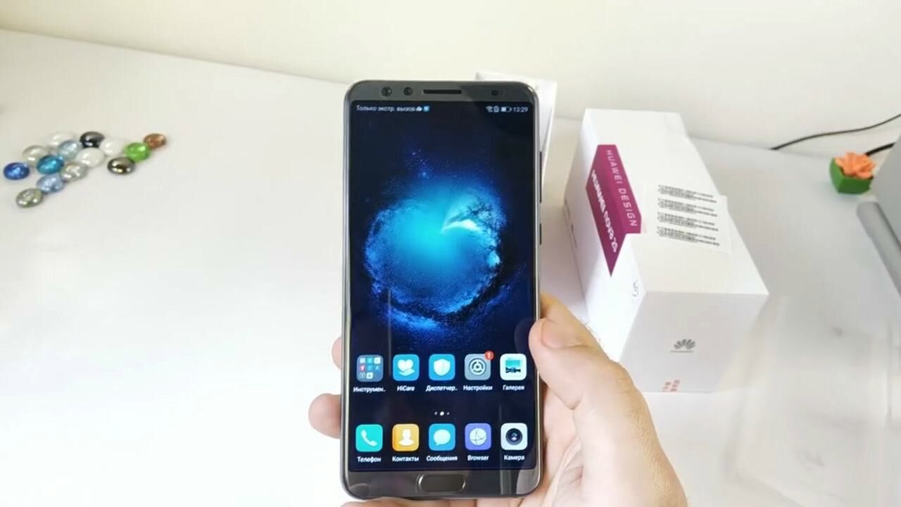 作为一部主打青春时尚的手机华为nova2s迎来降价