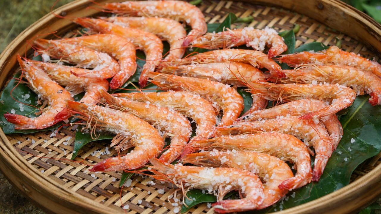 盐焗大虾最简单的做法,鲜香十足,原汁原味