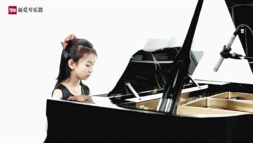 小女孩钢琴弹奏名曲《梁祝》技巧、手法令人惊叹