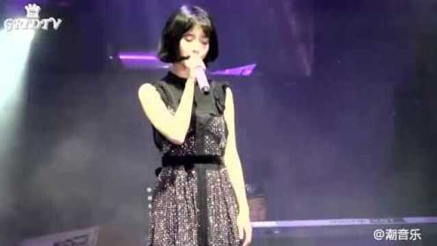 IU IU现场版LIVE《喜帖街》