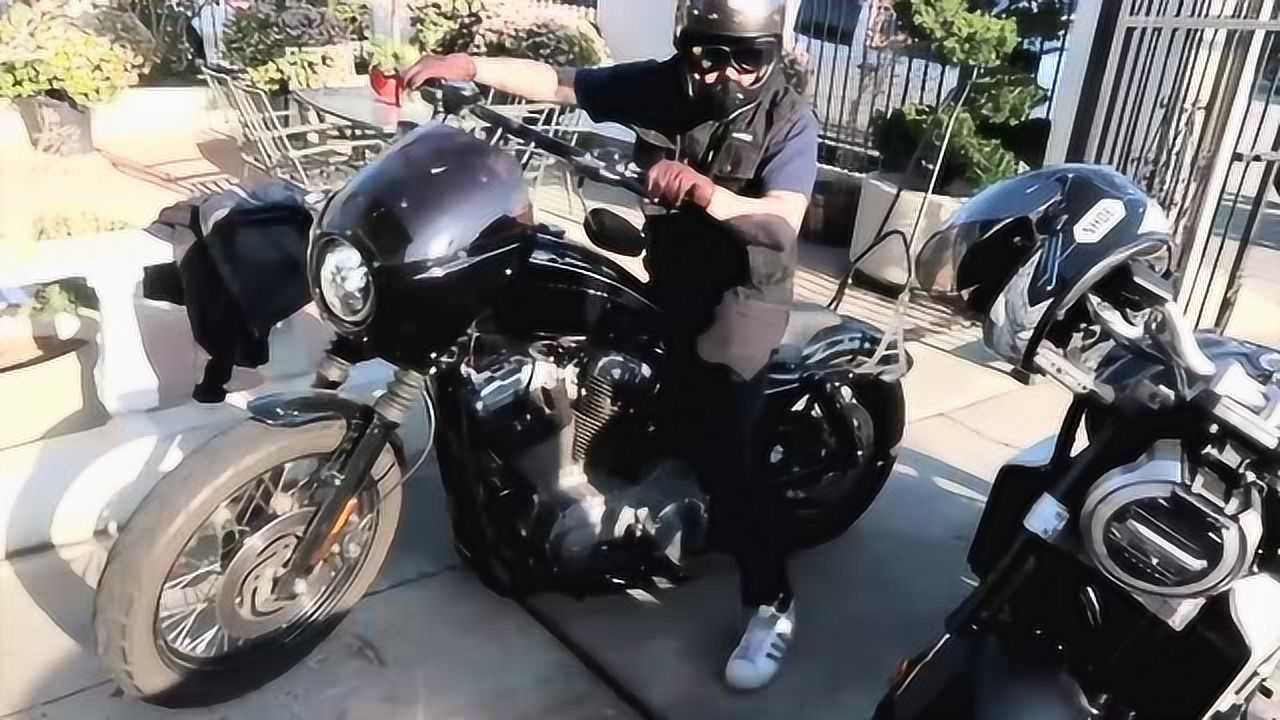 国外的复古改装定制摩托车工作室改车玩车环境真好