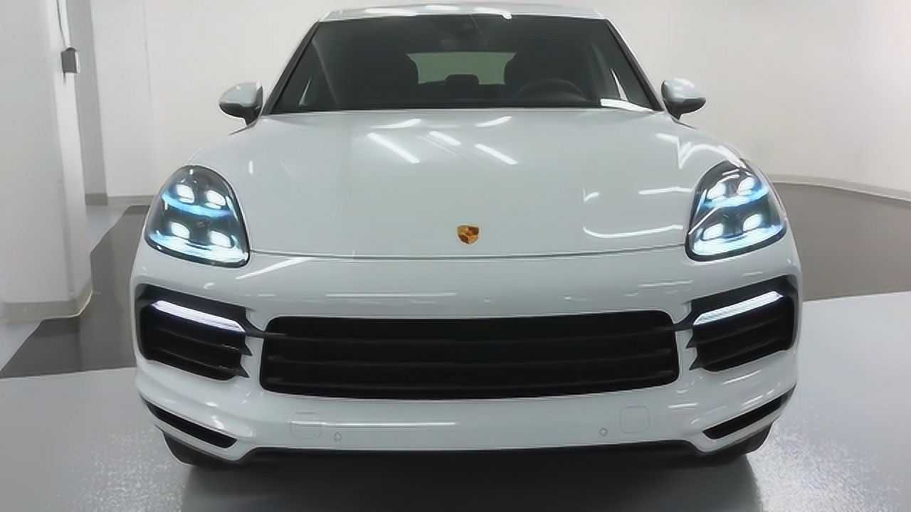 2019款保时捷卡宴白色到店实拍感觉没黑色霸气