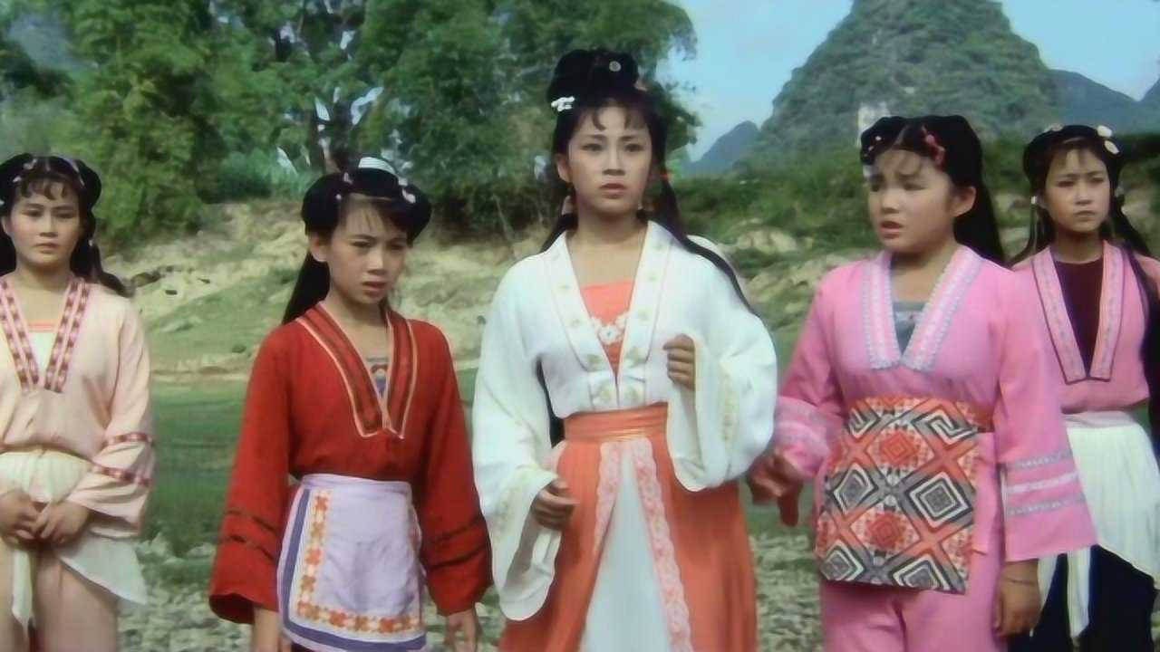 84年李连杰和前妻黄秋燕首次合作的影片《少林小子》