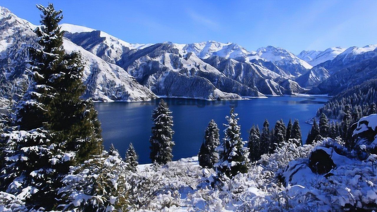 寻找最美踏青地,新疆天山天池风景区,仿若人间仙境