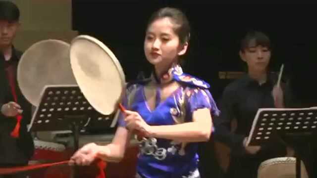 跳大神终于登上大雅之堂硕士美女打击乐演绎东北《神调》