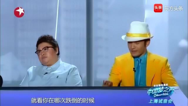 梁紫唱歌急于求成太做作,受不了导师打击直哭,不要为别人而活!