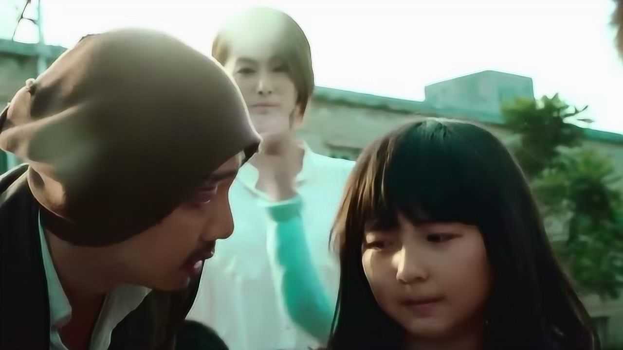 摩登年代欧大卫和毛娜看到丢丢被小朋友指着说她是大骗子