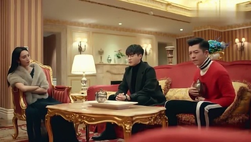 黄金瞳:庄睿有透视眼!菲菲快遮好衣服,他还说都看过了