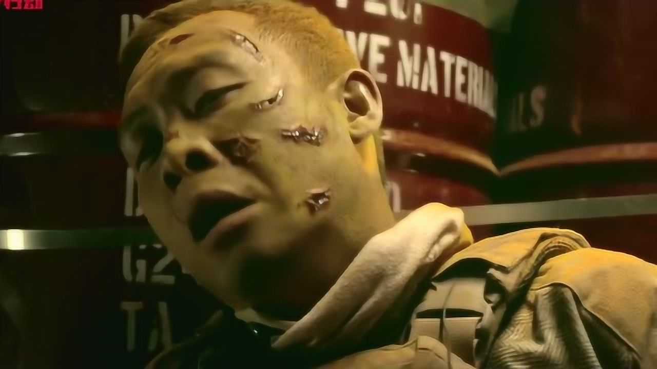 红海行动被删减片段杨锐队长被黄饼核感染队员却无能为力