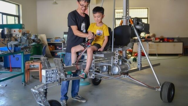 为圆飞行梦 杭州草根达人自制载人旋翼机 一个月后可试飞