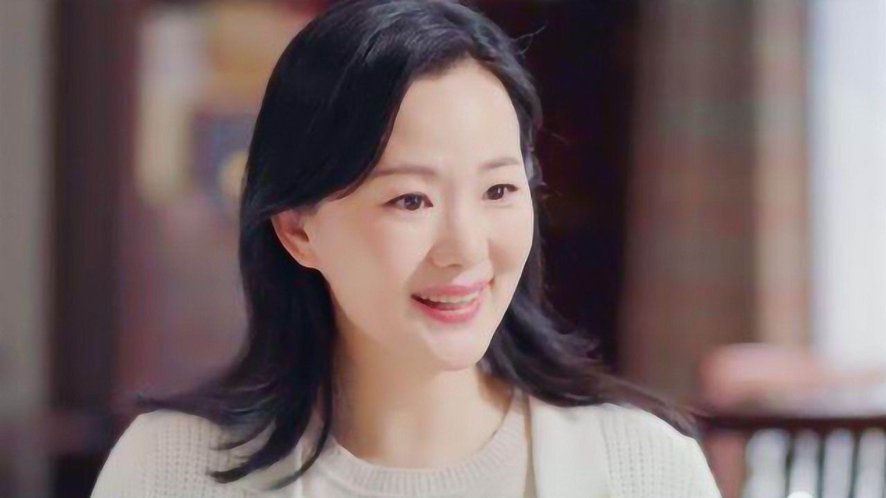 《小欢喜》中完美妈妈刘静,知性温婉,成为了所有女孩向往的样子