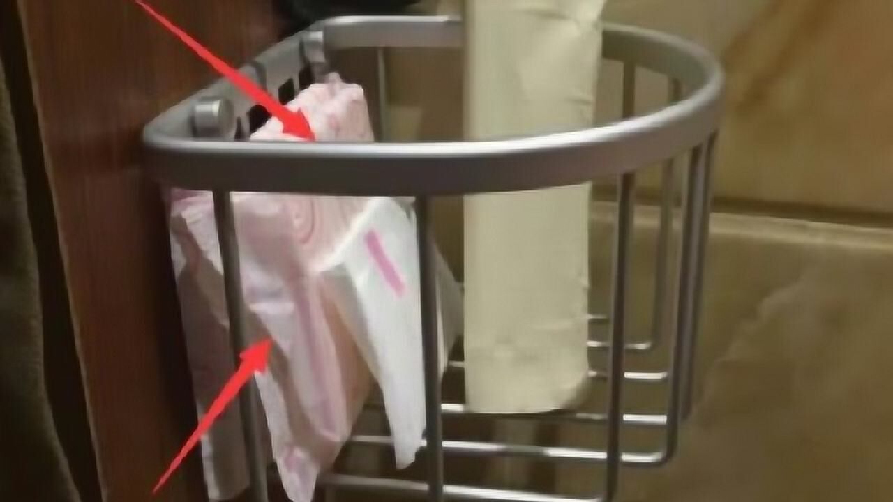 女生换卫生巾的3个“坏习惯”，大部分人都有，可别害了自己_高清