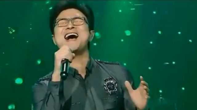 汪峰现场演唱《再也没有》,低沉的嗓音,让整首歌充满了高级感