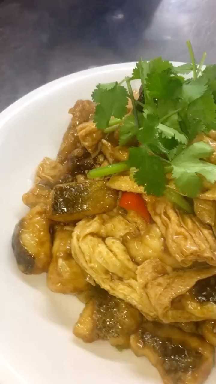 非常美味的支竹炆鱼