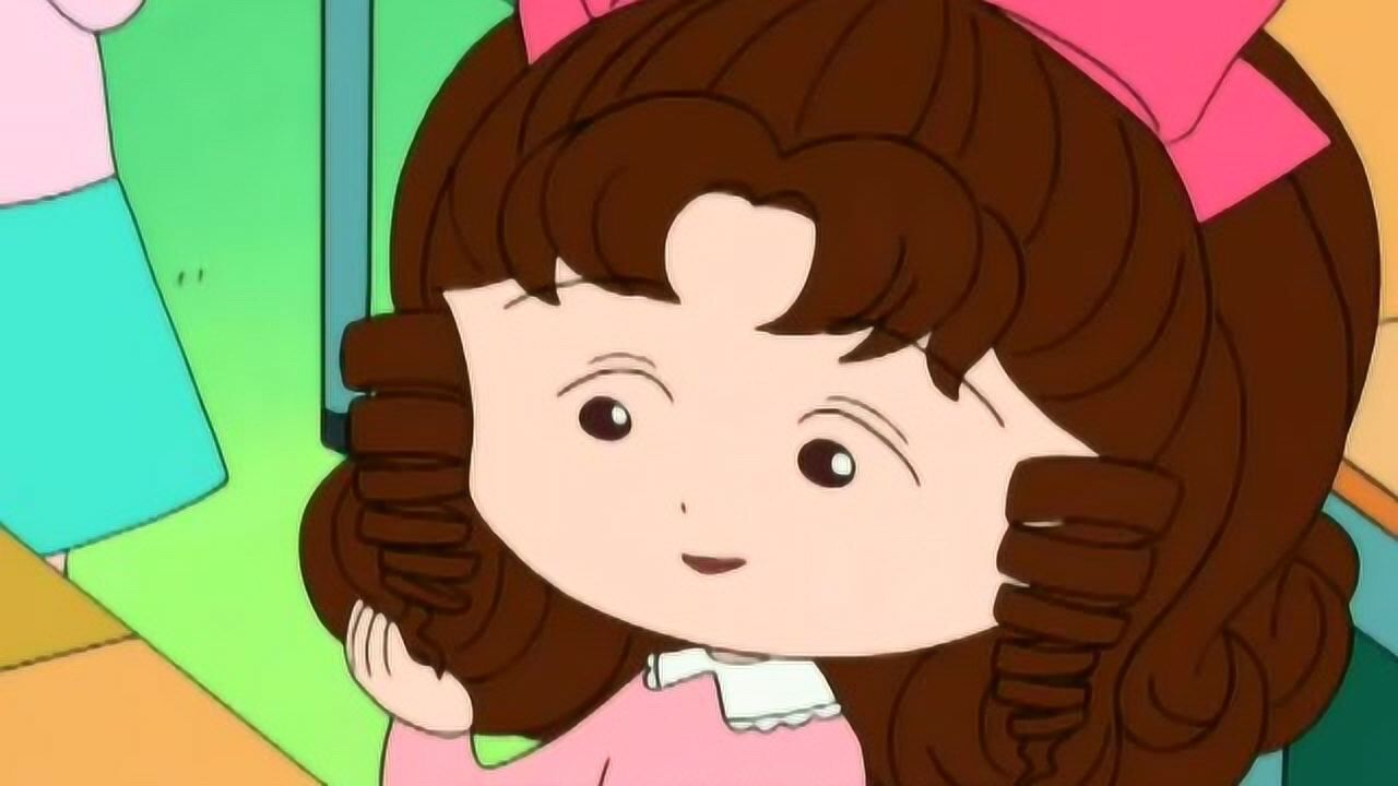 樱桃小丸子城崎同学弄了一个新发型惹的女生围观