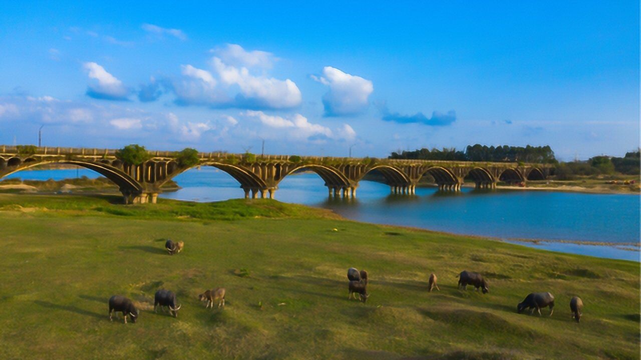 合浦石湾大桥震撼航拍