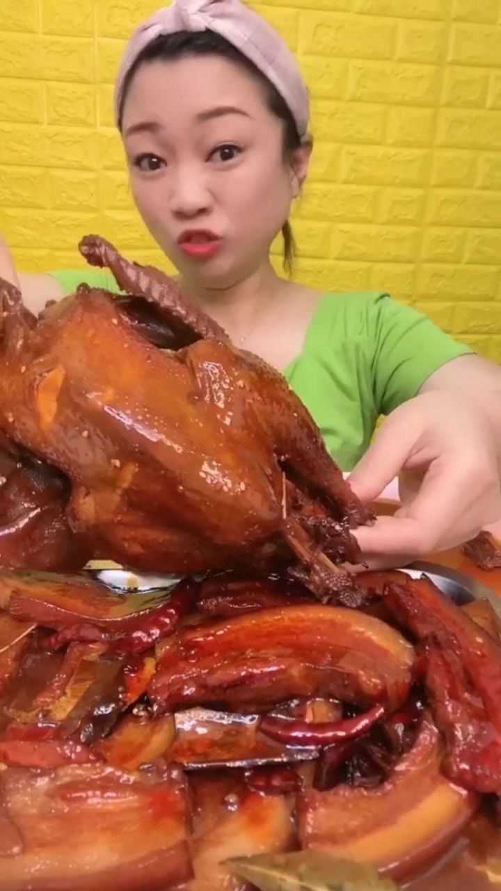 吃鸭子还是腿比较好吃