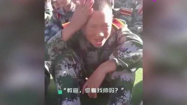 太搞笑了,大兄弟你这表情都可以做表情包了