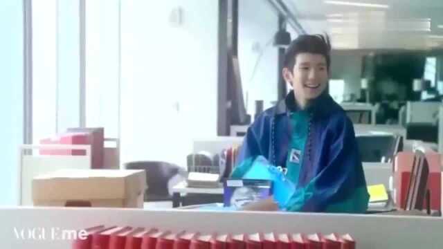 TFBOYS王源杂志拍摄,男神真帅气