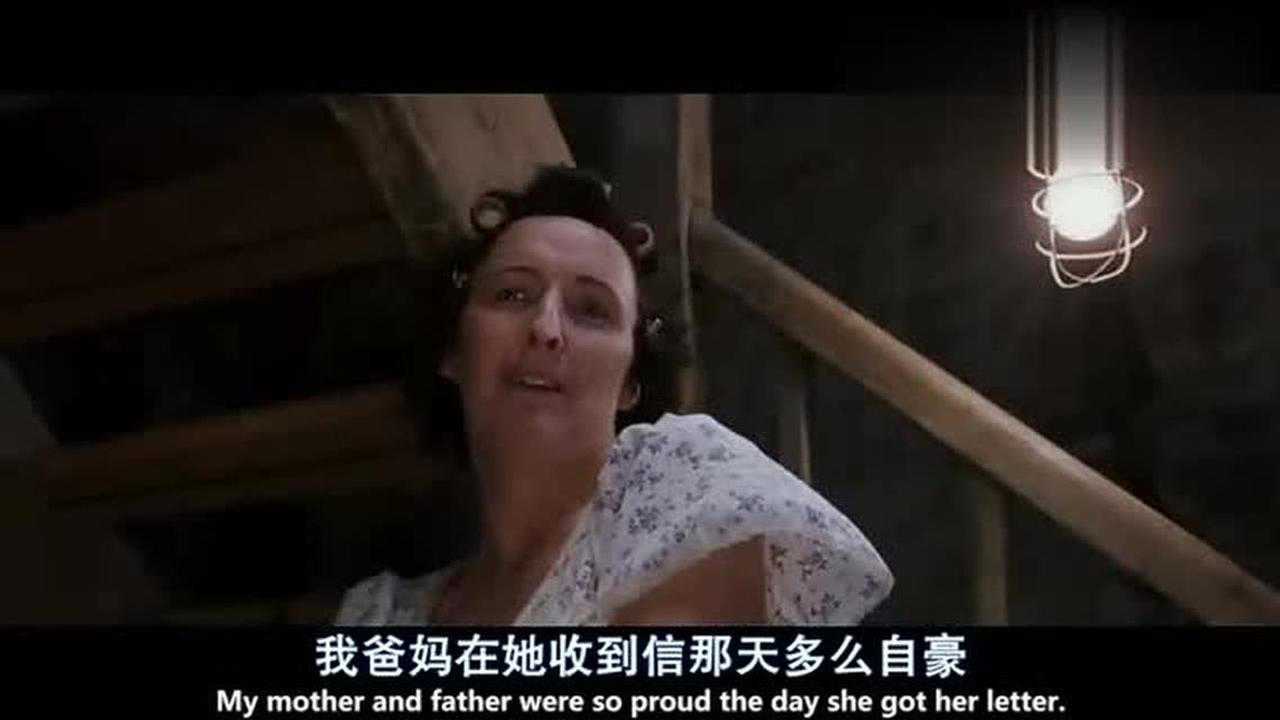 哈利波特:母亲被姨母说成怪胎,哈利这么小,不该承受这些_腾讯视频