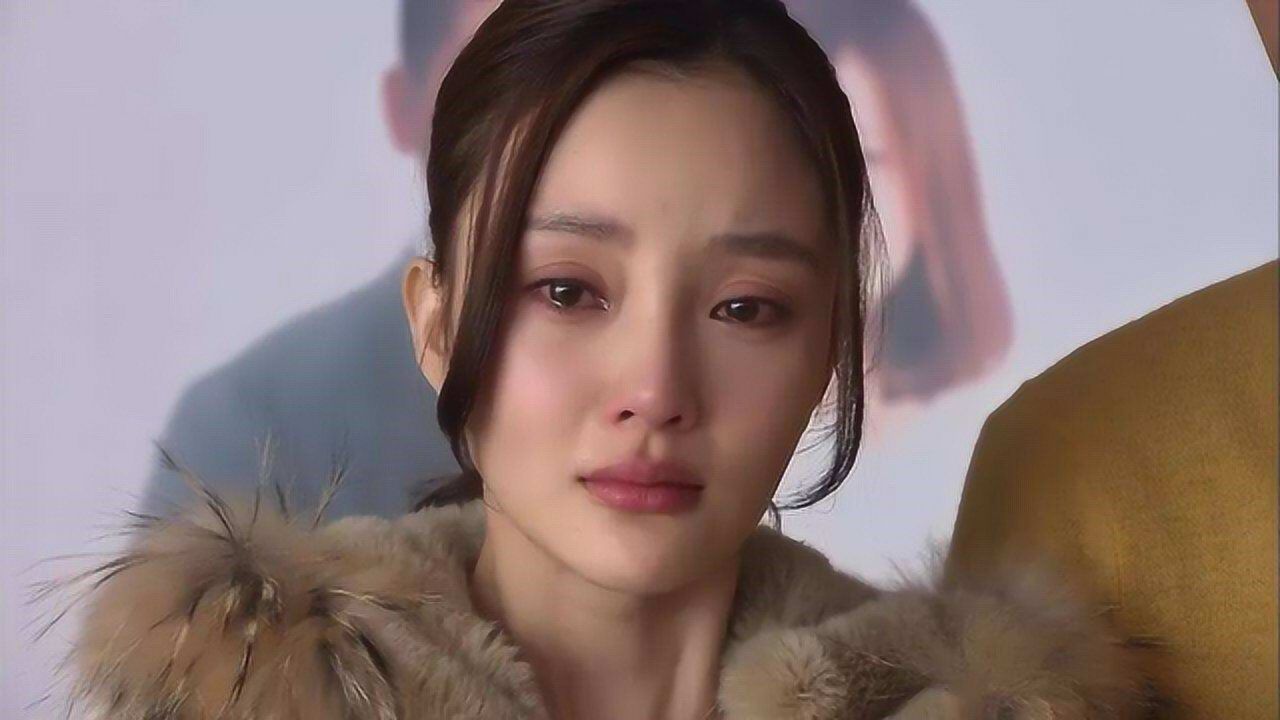 李小璐到底怎么了?离婚后首次当众大哭,原因令人心酸