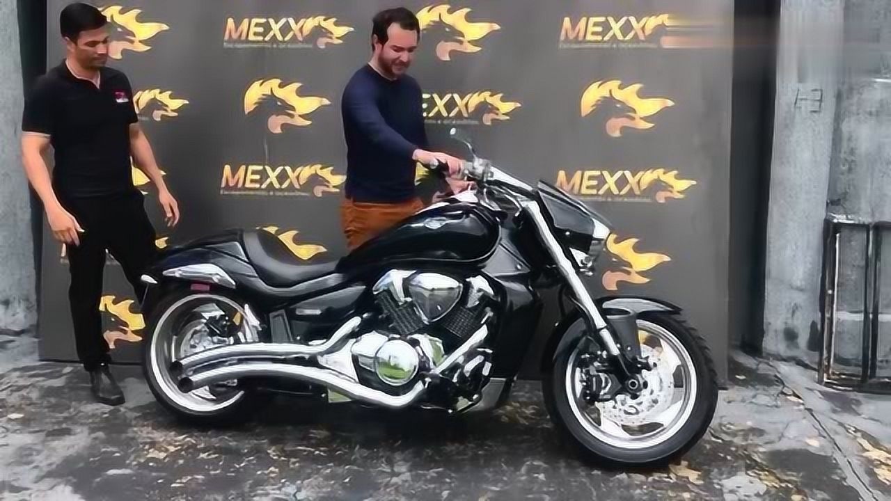 都说哈雷摩托车很霸气,这辆铃木1800cc,来听听声浪如何!