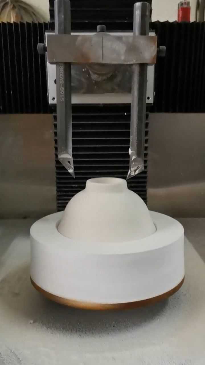 数控修坯机,修碗脚非常简单,你见过吗?