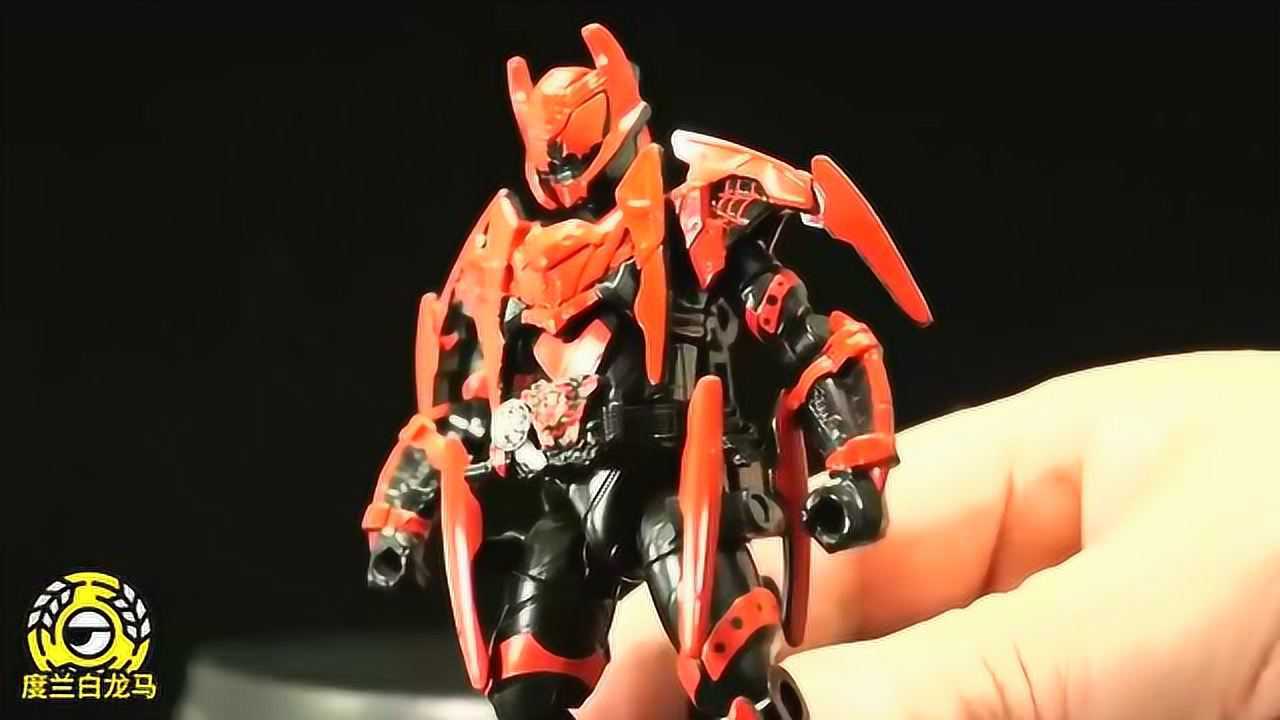 万代假面骑士killbus,附带"killbus蜘蛛满装瓶罐"!