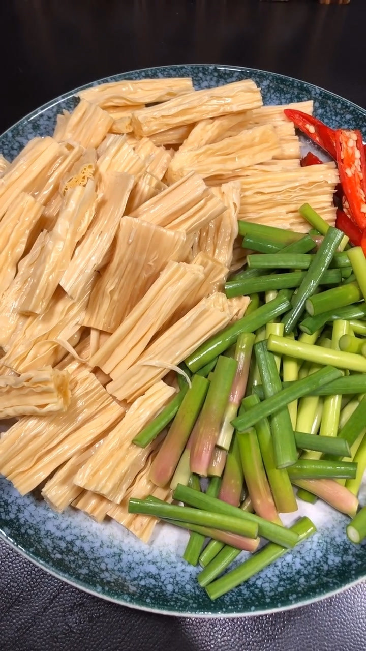 腐竹这样做保证你会爱上它赶快动手去试试吧