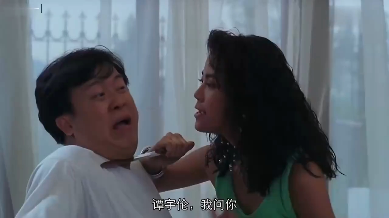 曾志伟和吴君如这段对话,据说拍摄组都笑喷了,经典