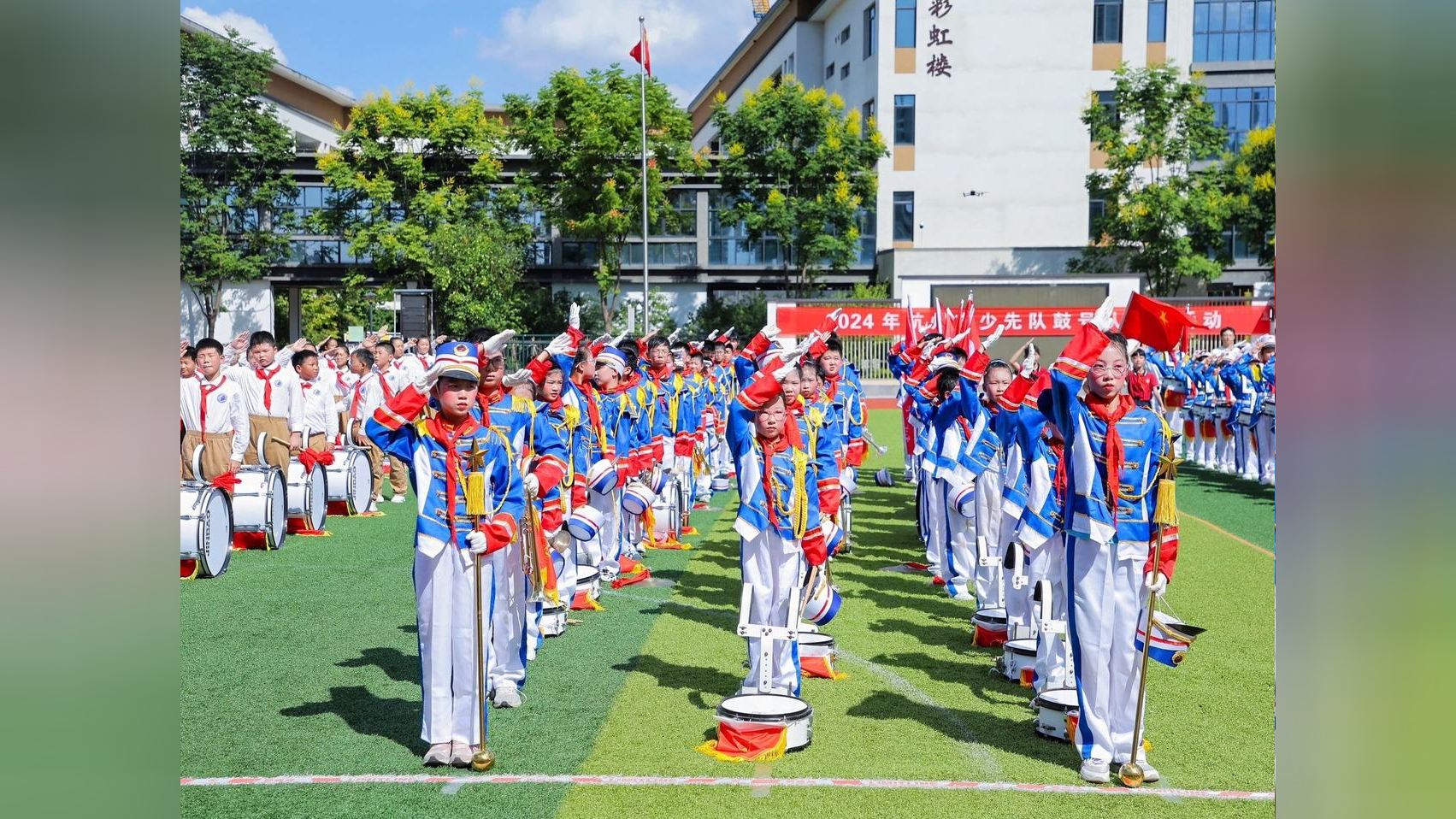 少先队鼓号队编制人数图片