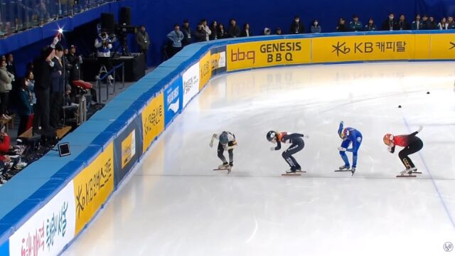 贺电!短道速滑世锦赛混合团体接力决赛,中国队获得银牌!