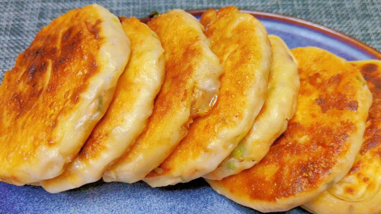 香酥肉饼这样做最简单,皮薄层多,外酥里嫩,全家人的最爱,真香