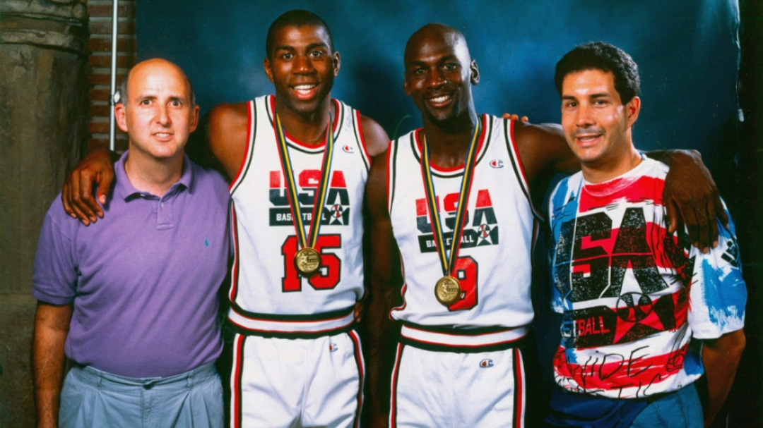 乔丹生涯纪录片:无敌梦一队亮相奥运会,乔丹皮蓬初识库科奇