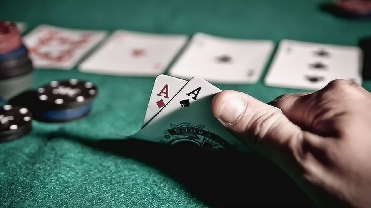 腾讯新闻财约你2019中国精英痴迷德州扑克姚劲波兼具科学和娱乐性