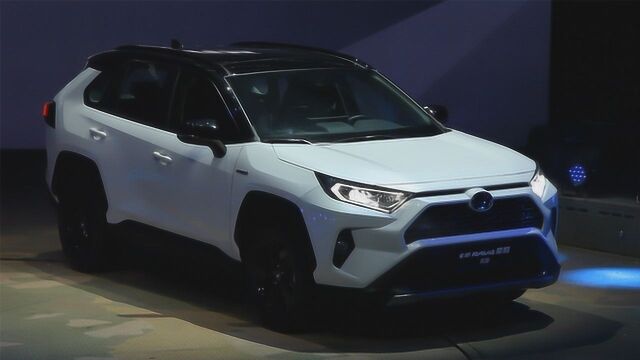 全新RAV4荣放正式上市 售价17.48万元起