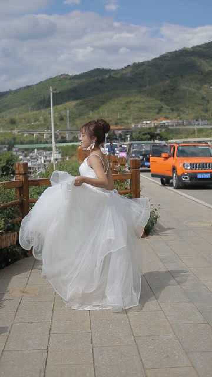 爱的魔力转圈圈,转着转着婚纱照就来了