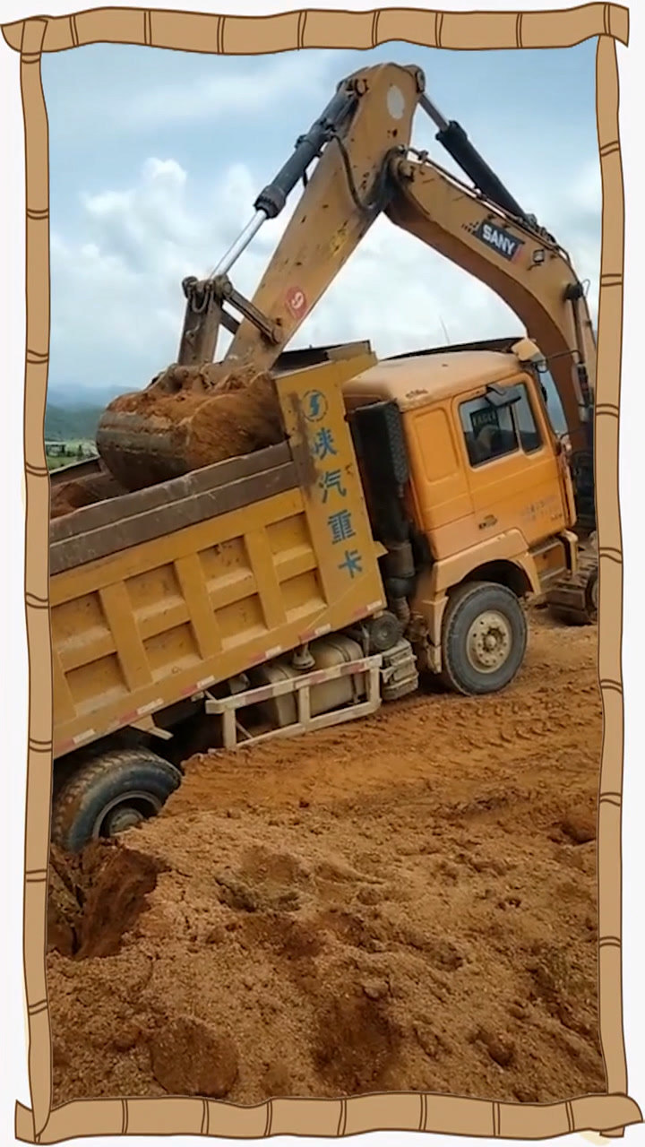 这就是挖挖机的魅力,英雄救美