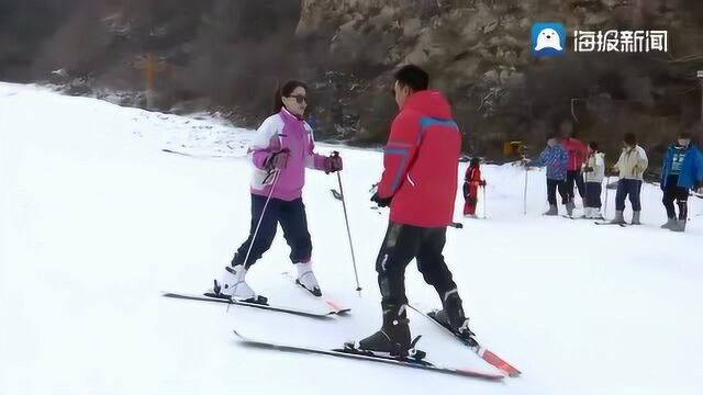 嗨爆了!冬至日跟海报新闻记者去济南学滑雪