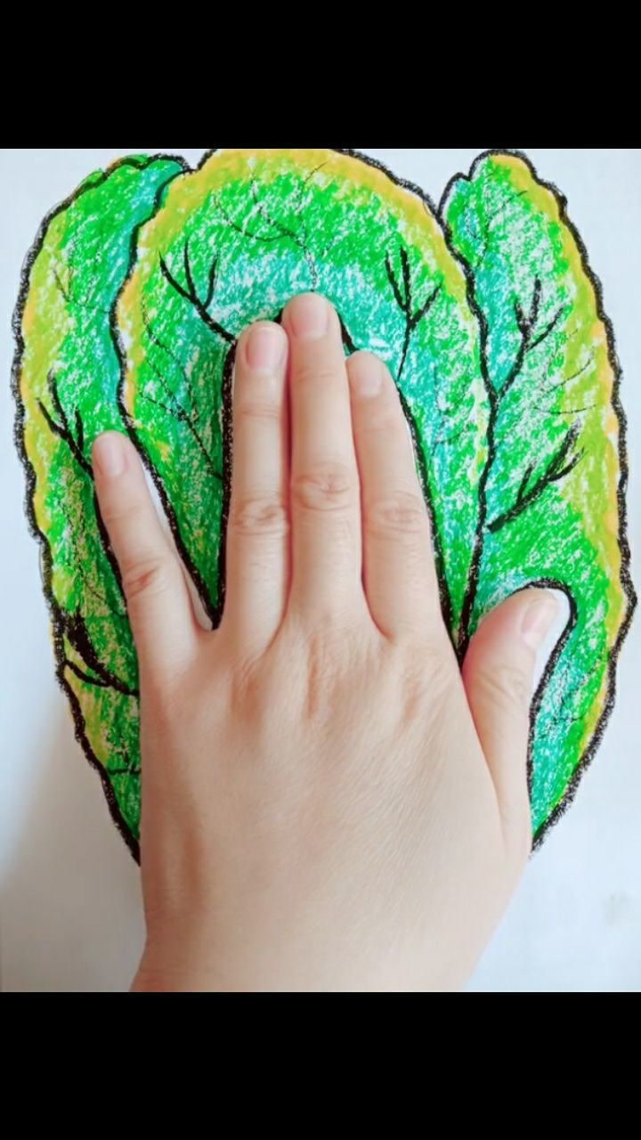 今天分享用手掌画白菜的教程,你们学会了吗