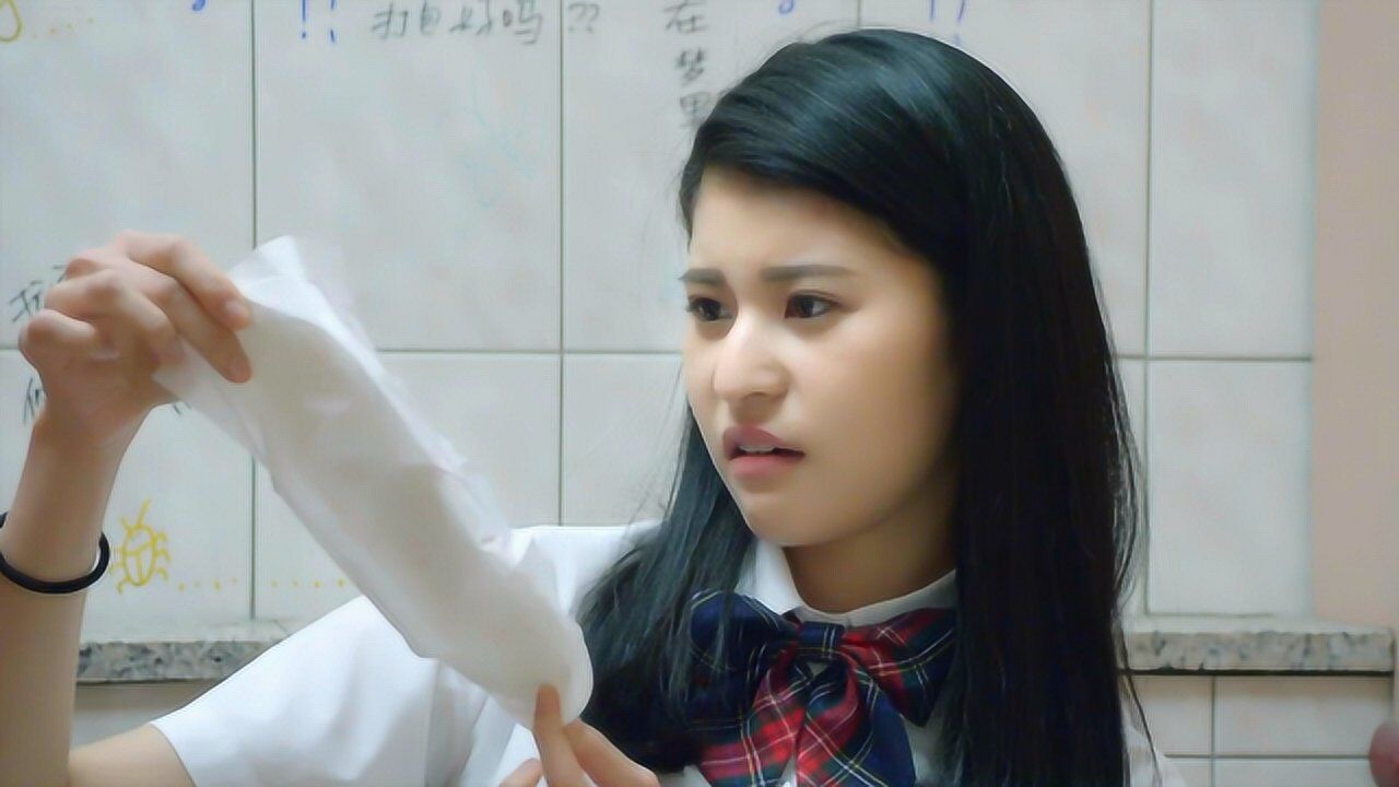 男子与女生互换灵魂,体验到了做女人的感觉!