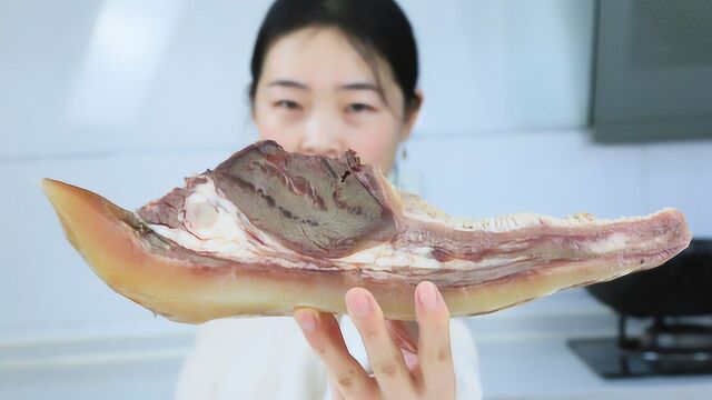 38元买了2斤牛头肉,做个“爆炒牛头肉”,简单吃一口