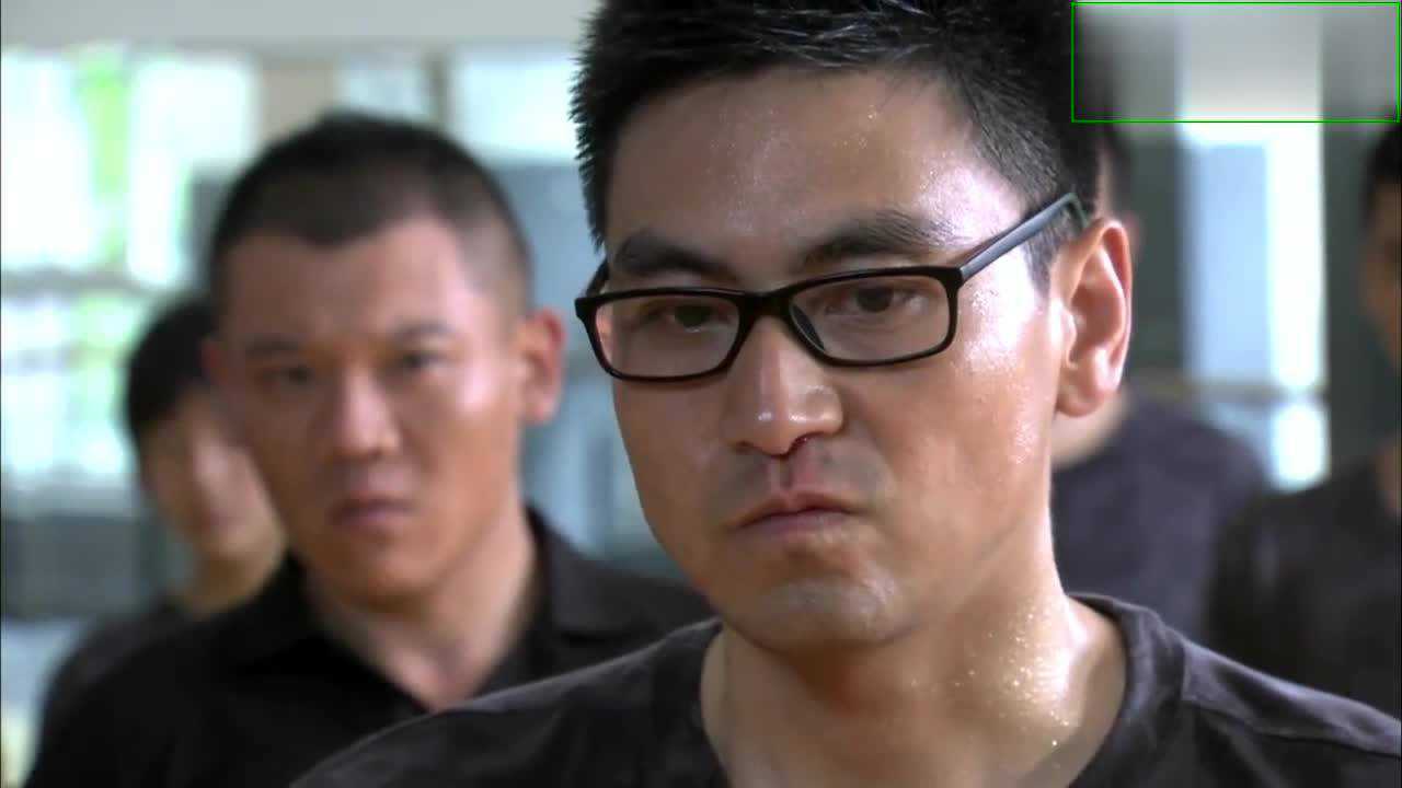 特警力量:教官考核何苗,何苗竟不屑一顾,教官怒了暴打何苗!