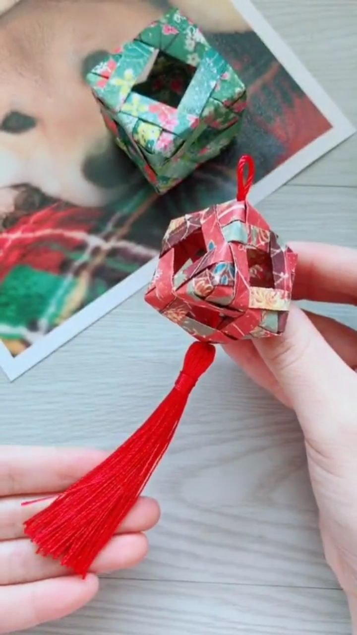 组合花球折纸这样镂空正方体还可以用做美美的古风小灯笼